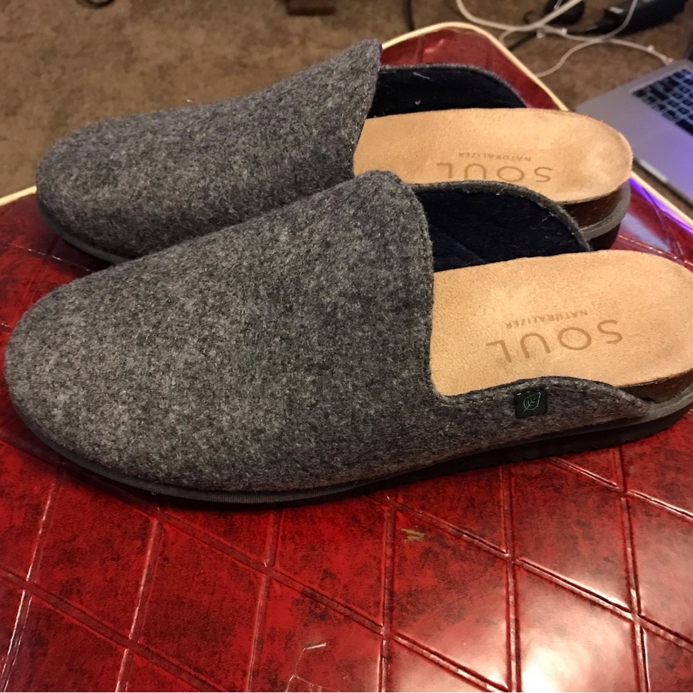 Soul Naturalizer Grey Felt Mules Comfort